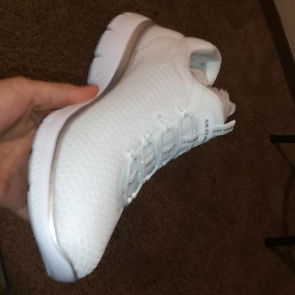 Shoes - Picture 2 of 4